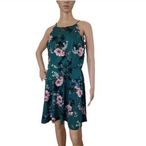 Floral Green Sleeveless Halter Style Scalloped Garden Party Above Knee Dress